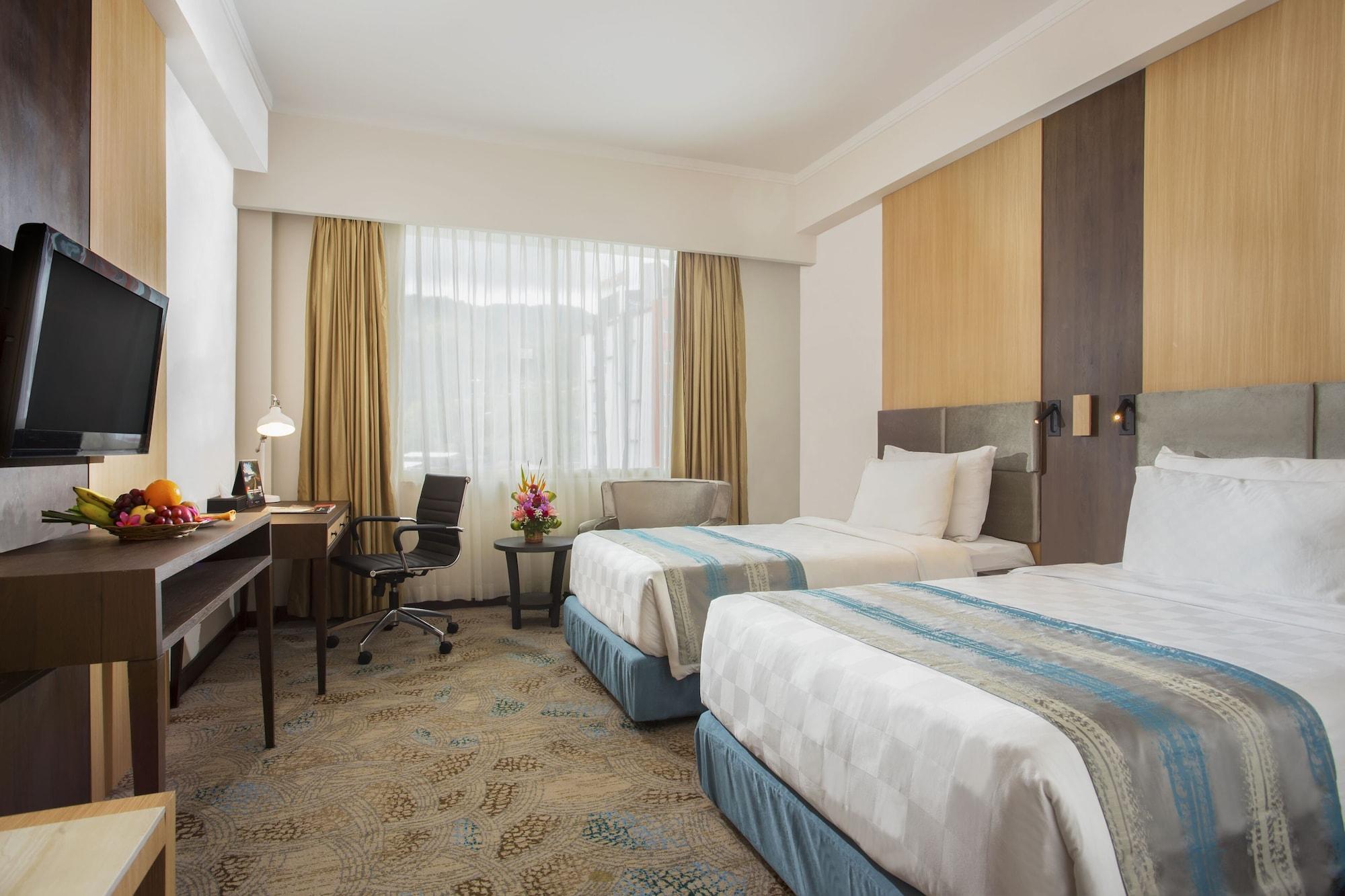 Swiss-Belhotel Papua Jayapura Exterior photo